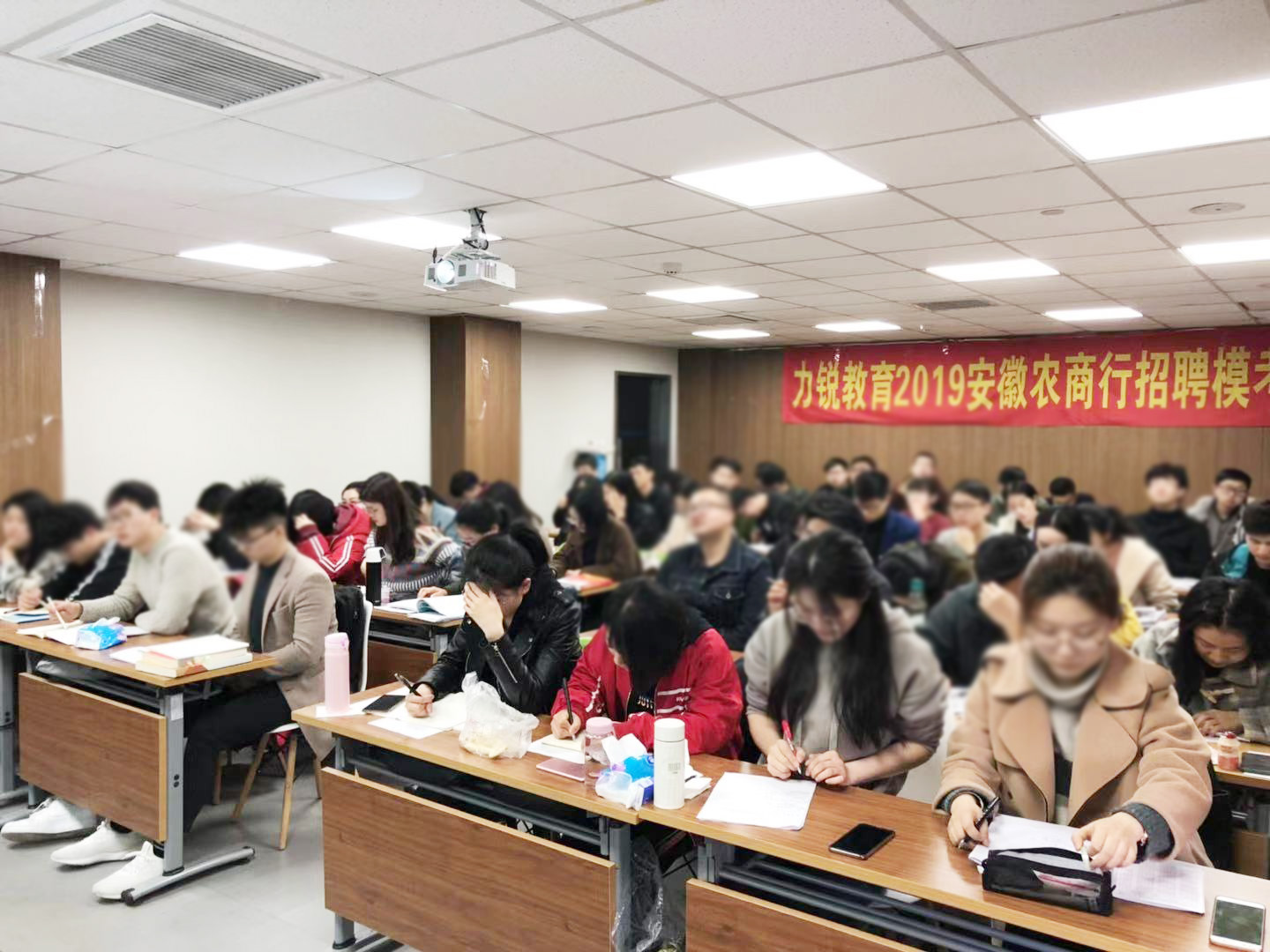 冲刺2.jpg